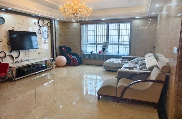 仁济新村4室2厅180.39㎡75.8万二手房图片