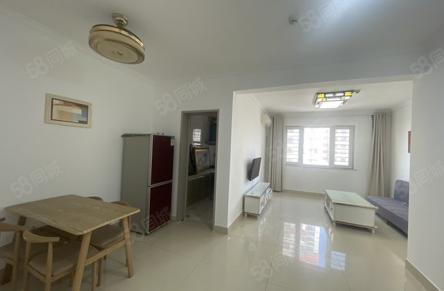 先锋翡翠湾，42.8万两室