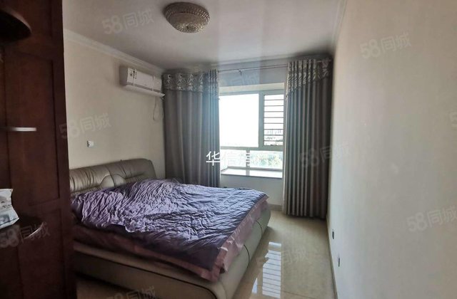 东昌中学   的电梯房 好楼层三室一品佳苑