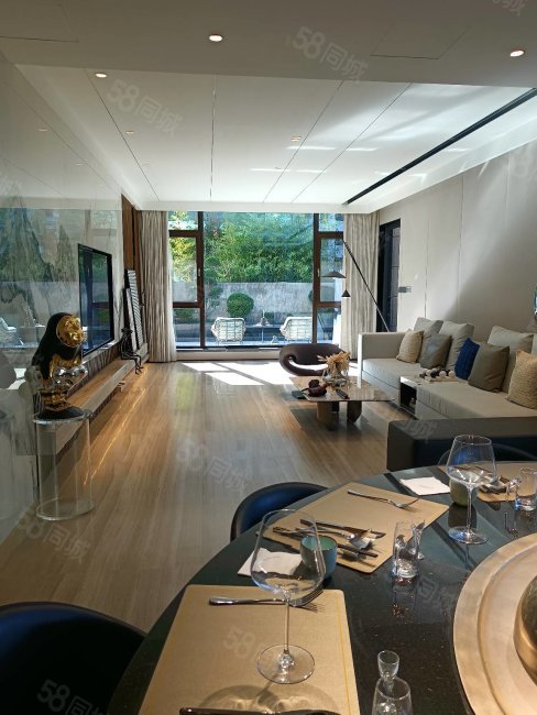 别墅,一跃二层带下跃,带小院,四室两厅四卫,高端住宅看,邢台壹号院