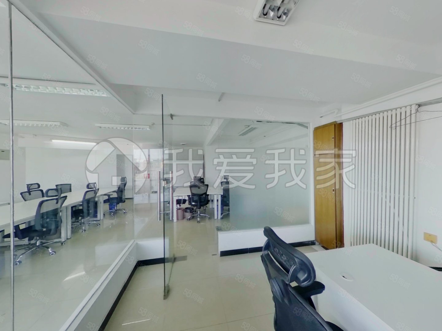 華杰大廈1室1廳1衛(wèi)112.72㎡南486萬