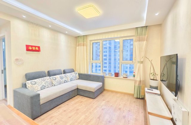 富腾东南天下2室2厅66.76㎡48.5万二手房图片