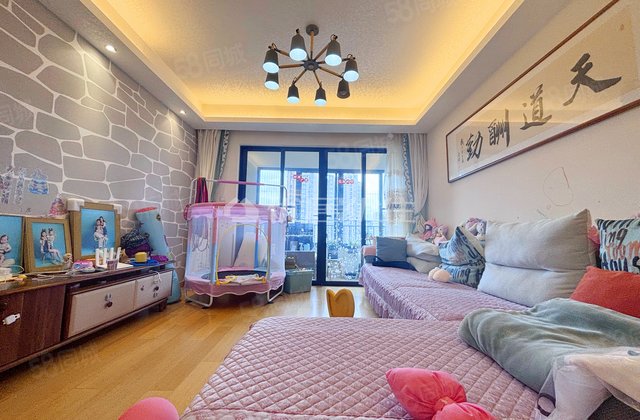 万科玲珑湾3室2厅128㎡106.8万二手房图片