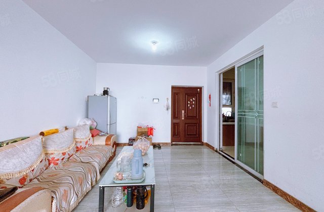 高楼层视野无遮挡 有电梯 南北通透 小三房 房龄新 产权清晰