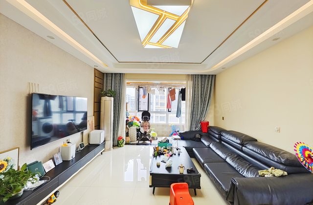 美景鸿城(二期鸿图)4室2厅125.41㎡110万二手房图片