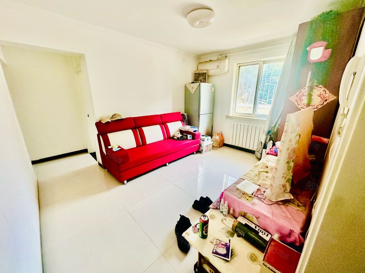 古城街道燕山水泥廠社區(qū)2室1廳1衛(wèi)62.34㎡南北190萬