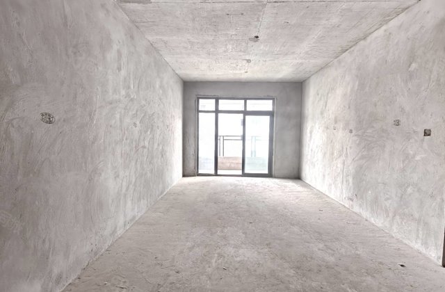 香山苑小区(张湾)3室2厅2卫106㎡南北78万