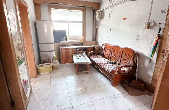 建行家属院(文化西路) 产权清晰 商业配套齐全 得房率高