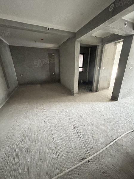 恒达阳光城美园3室2厅1卫101㎡南48.8万