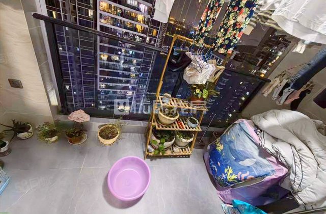 保利领秀前城青秀郡4室2厅104.64㎡98万二手房图片