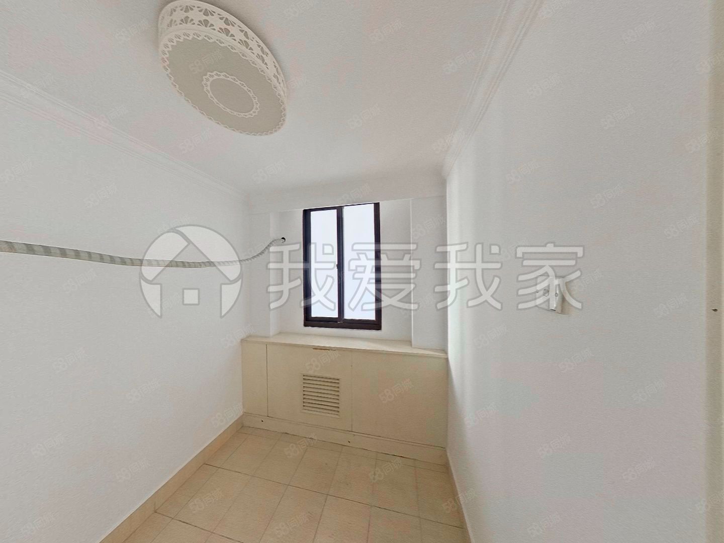 羅馬花園2室1廳2衛(wèi)138.59㎡西南740萬