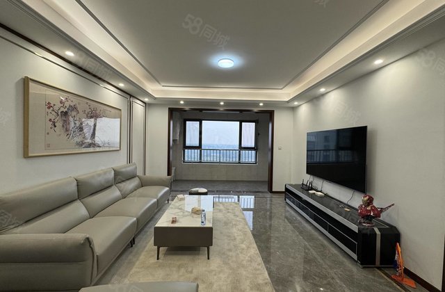 3室2厅 东昌   电梯房 简单装修 135平 采光好 周边