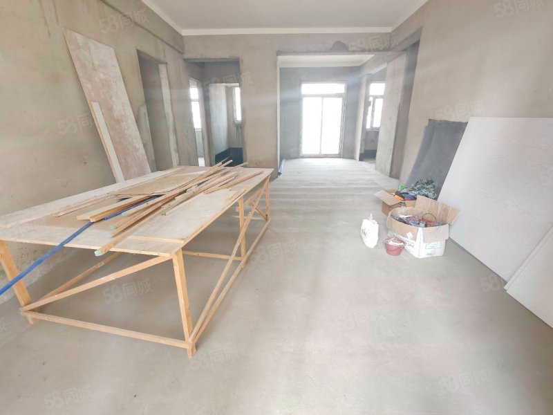 汉口北湖景佳园 3房2卫127平边户 证满二 急售