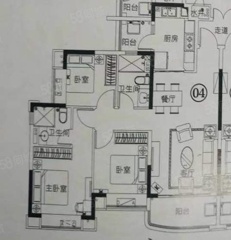 恒大御龙天峰3室2厅2卫108㎡南北62.8万