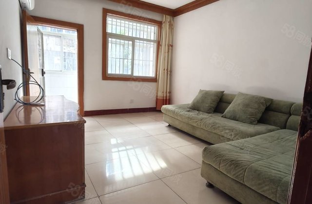 石油公司宿舍(工农路)3室1厅75㎡33.8万二手房图片