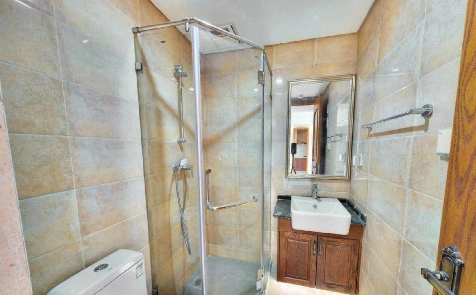 江南府2室1廳1衛(wèi)83.97㎡南北335萬(wàn)