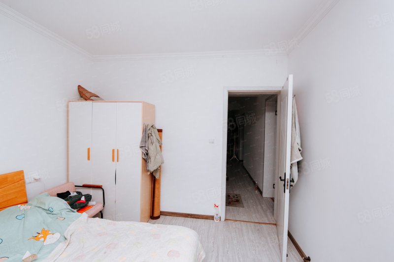 5%我爱我家我爱我家东郡国际店1组报价195万电话咨询满二年新上核心