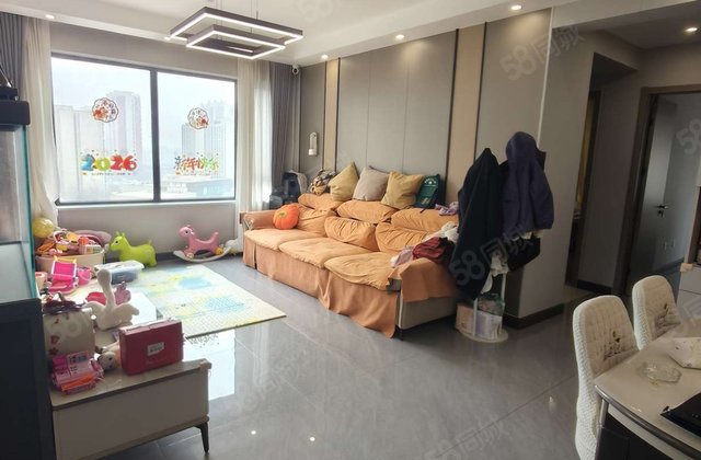 东昌实验百合新城117平三室两厅精装好