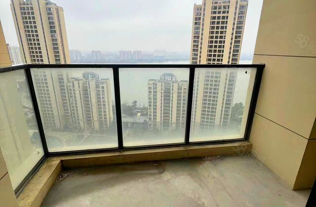 正荣悦棠湾4室2厅132㎡115万二手房图片