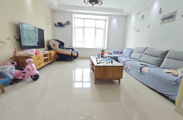 凤凰城凤鸣区3室2厅148㎡118万二手房图片