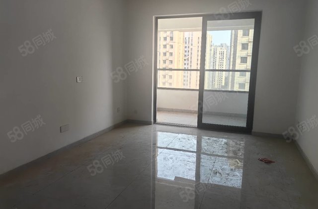 财干路 理想城 阿卡六期 电梯房 新房未住