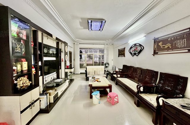 康乐花园4室2厅145.37㎡75.8万二手房图片