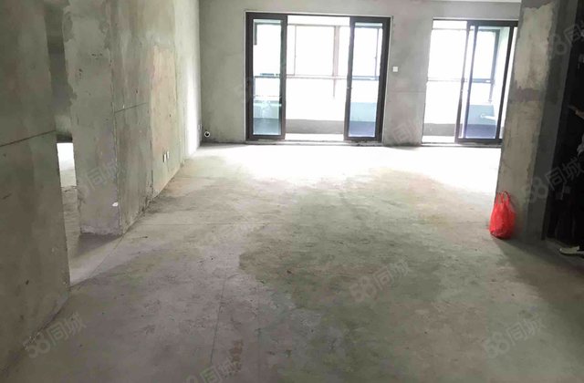 奥园铂誉府4室2厅142㎡129.8万二手房图片