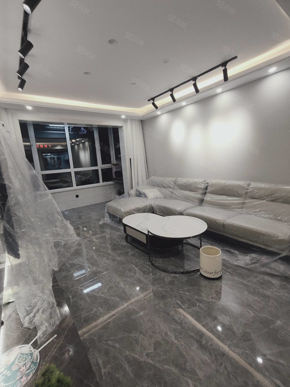 凤凰城(海林)2室1厅1卫117㎡南北41.8万