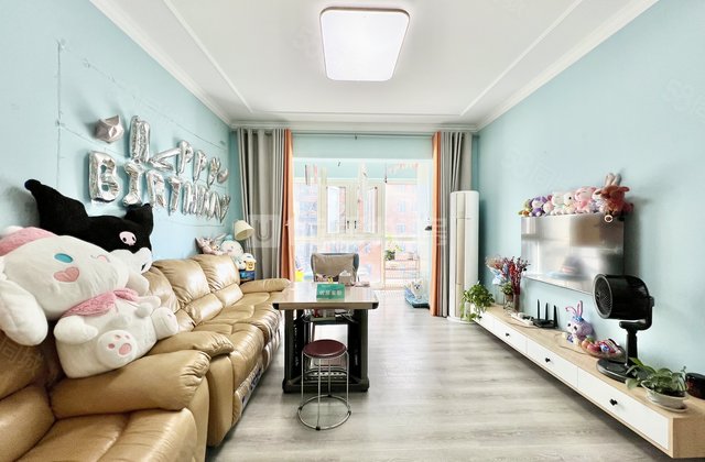 宏信依山郡3室2厅95.22㎡78.8万二手房图片