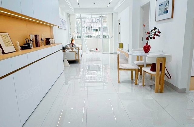 东风西路小区4室2厅80.67㎡288万二手房图片