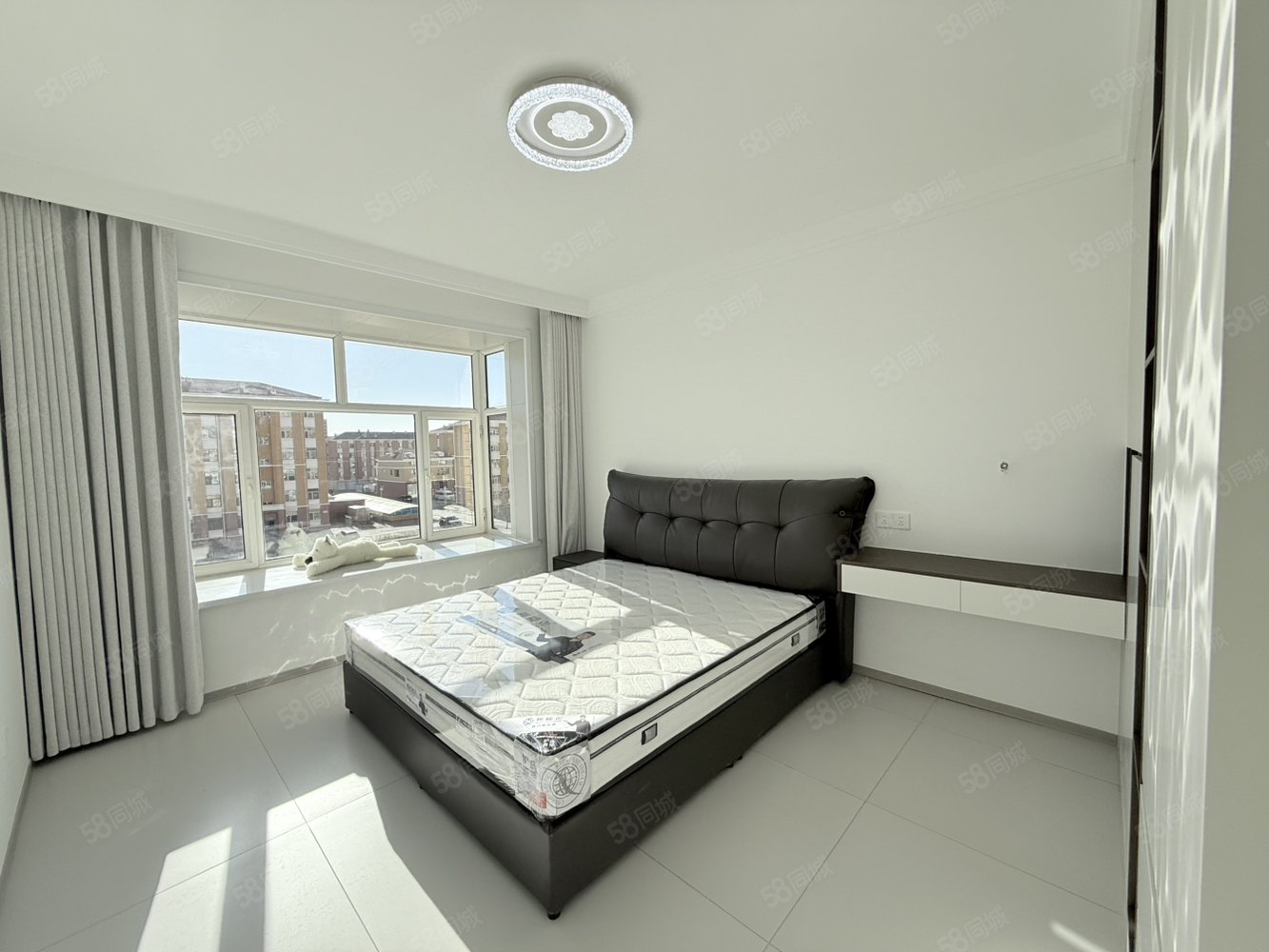 和谐佳园3室2厅2卫147㎡南北98万