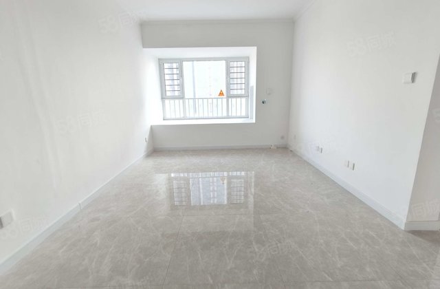 光岳路 单价四千 有证 民水民电 云创中心 江北汽车城