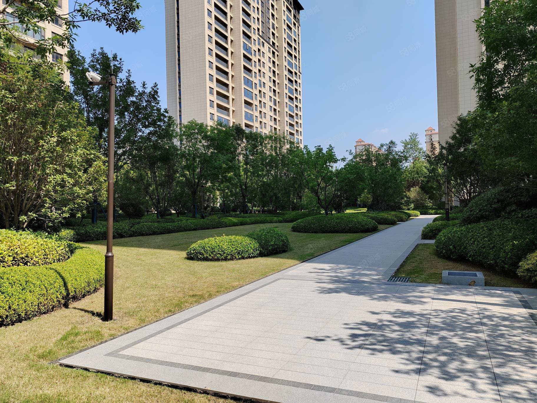 融创观澜壹号(二期筑园)3室2厅1卫107.73㎡南65万