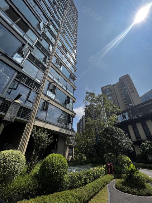 彰泰滨江学府和顺江山全新一手房5房2厅单价仅10600现房