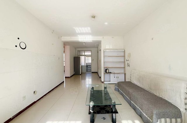 几万可安家 亿丰对过 多层四楼 地暖房 免大税带储藏室