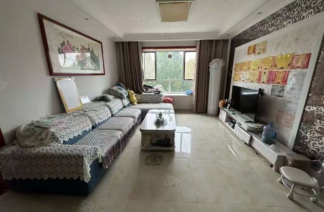 新上 九州国际 海德公园 金柱东苑，东边户，精装三室