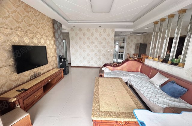 蓝湖丽都3室2厅114㎡43万二手房图片