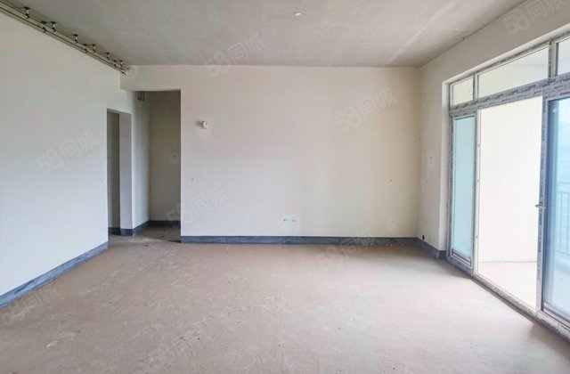 中铁山水时光D组团4室2厅120㎡115万二手房图片