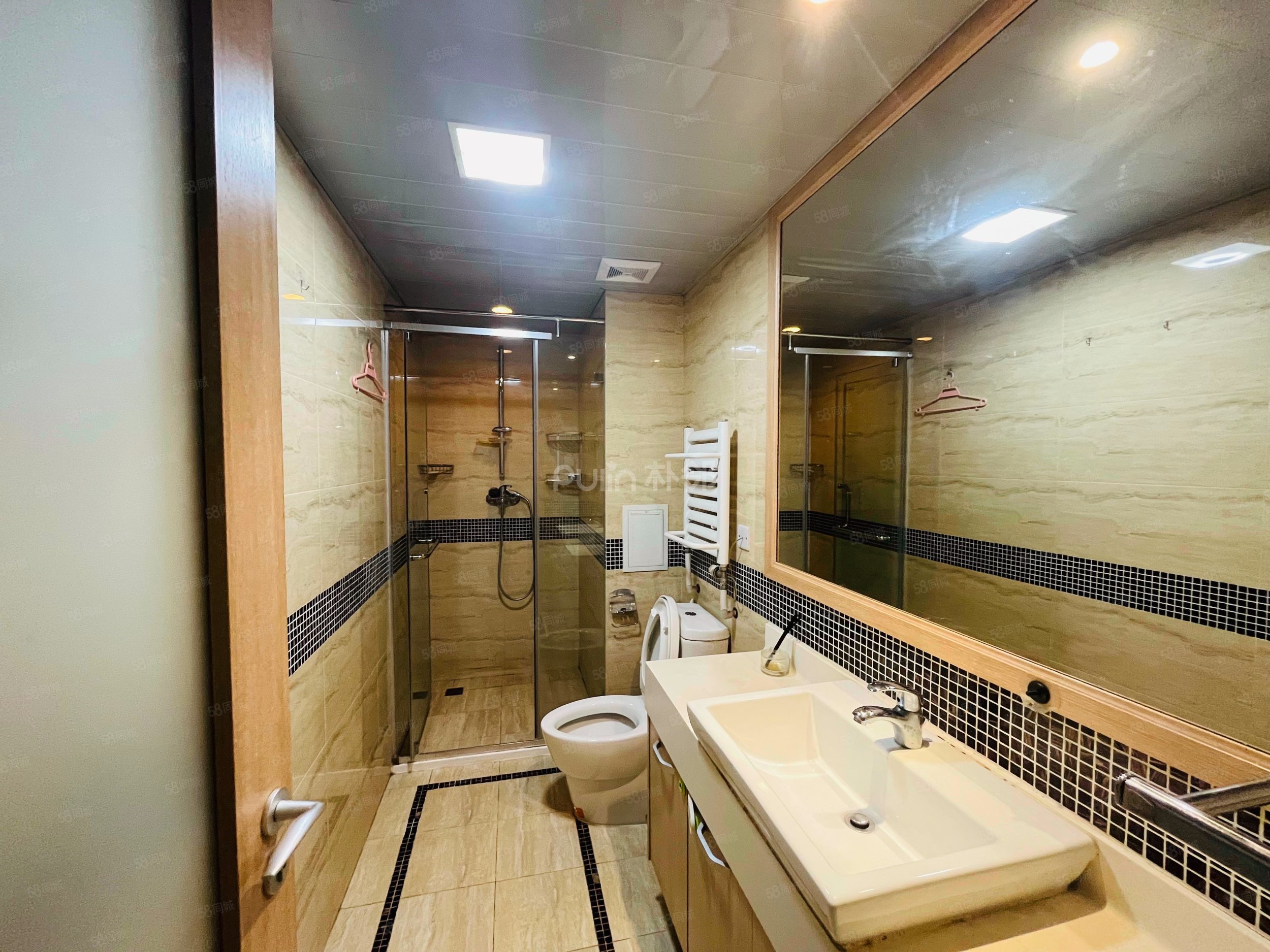 金域華府(一期)2室1廳1衛(wèi)85.67㎡南420萬