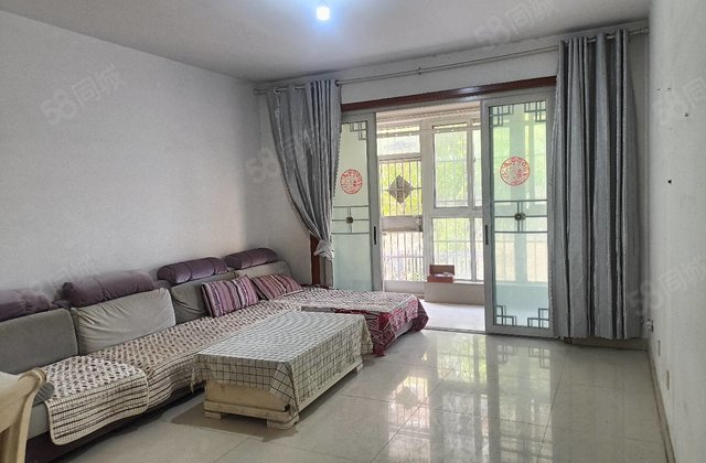 万达旁 莲湖花园  电梯小高层  一楼带院  免大税带储藏室