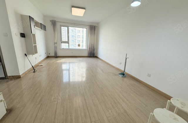 昌润莲城！莲湖新城！东昌壹号院！好楼层！带车储！价格可谈！