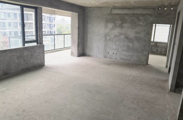 万景峰汇4室2厅161㎡132.8万二手房图片