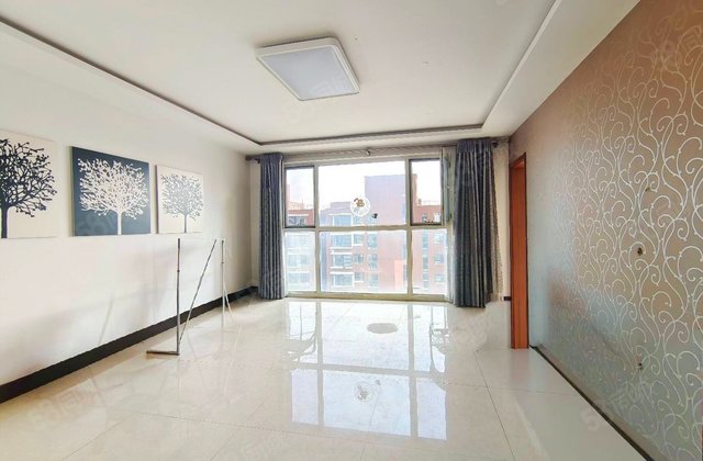 中冶新奥蓝城(东区)3室2厅139.73㎡82万二手房图片