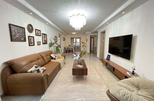 莲湖新城  徒骇河边 小高层 新房未住 送车位  送家具家电