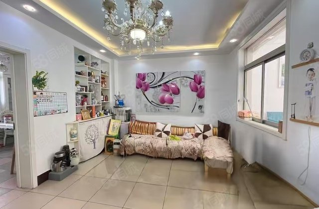 人民银行家属院兴华东路东昌东邻三室一楼可按揭