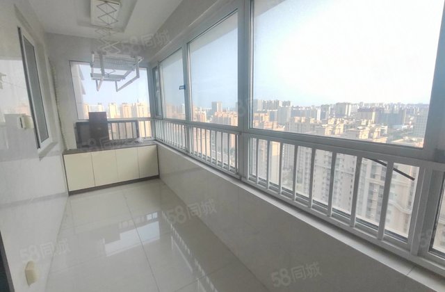 开发区东昌东 二实验 人车分流 园林绿化棒！！双阳台 拎包住