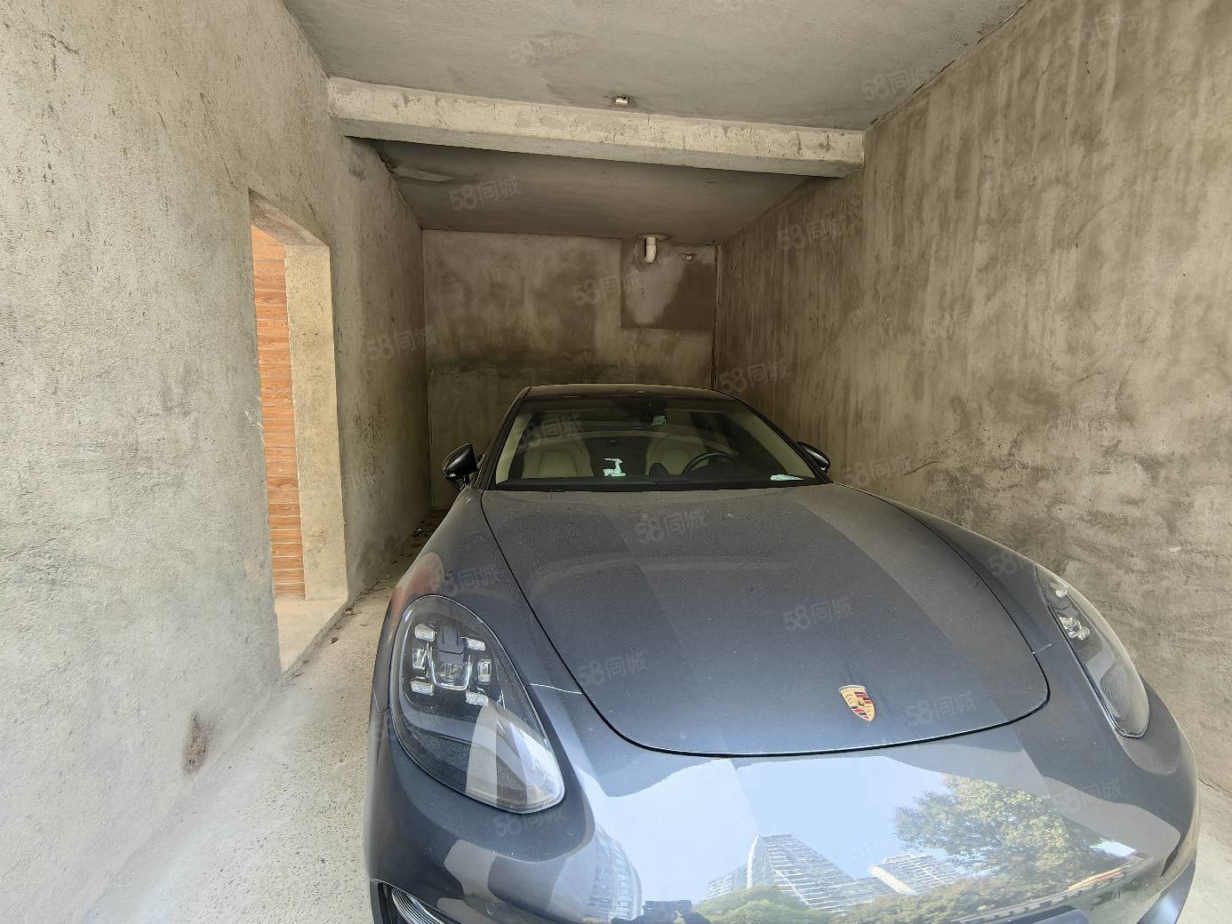 德和沁园(别墅)5室2厅4卫281㎡南北569万