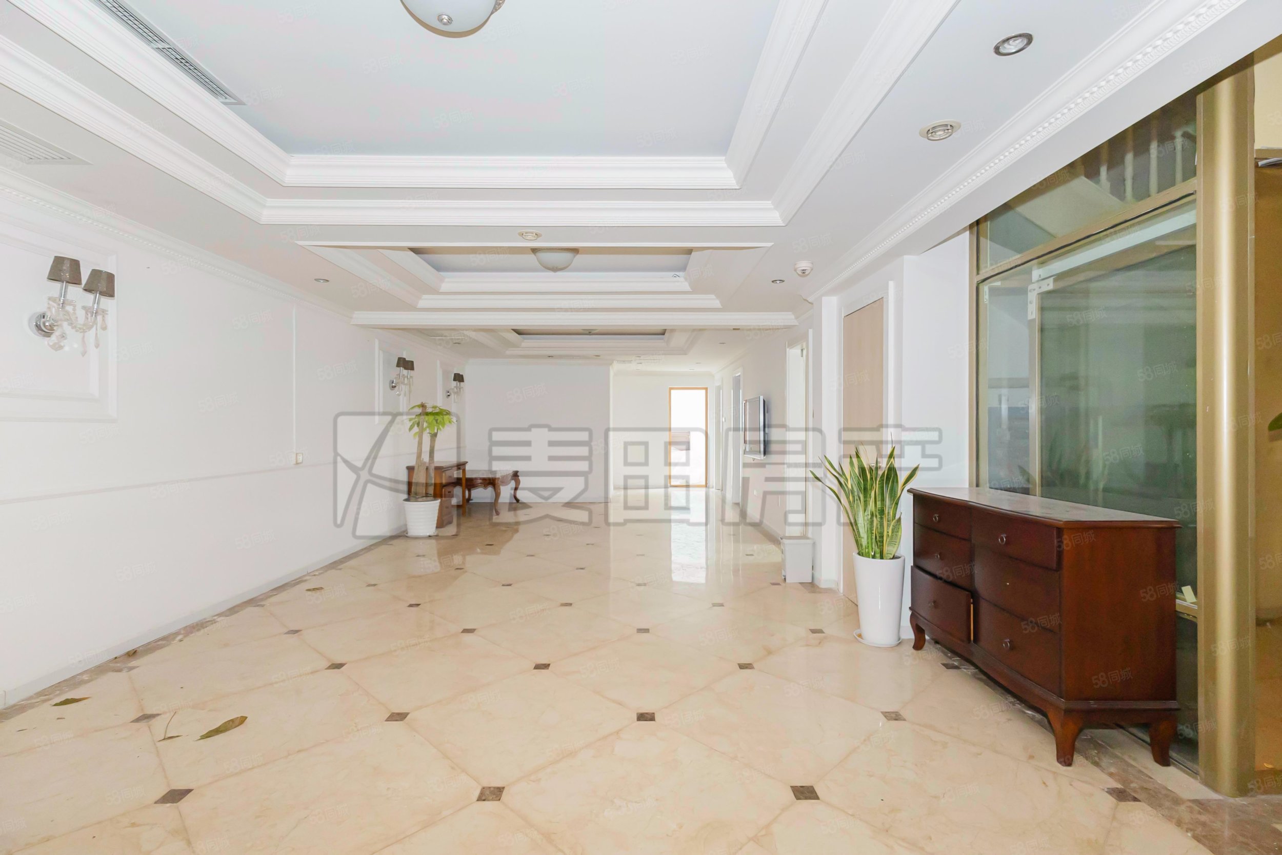 御墅臨楓(別墅)5室2廳4衛(wèi)537.81㎡南北3800萬