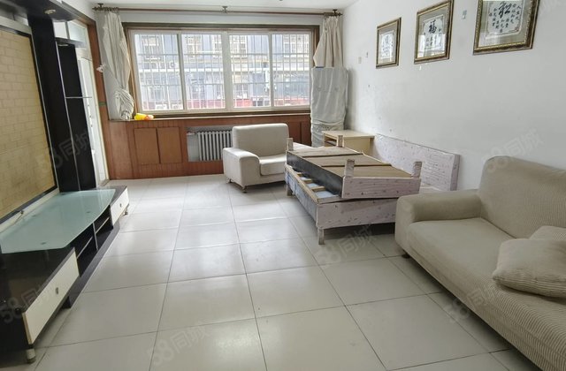 106 ！东昌路上 二干渠旁 孝心一楼 可做四室 送38平储