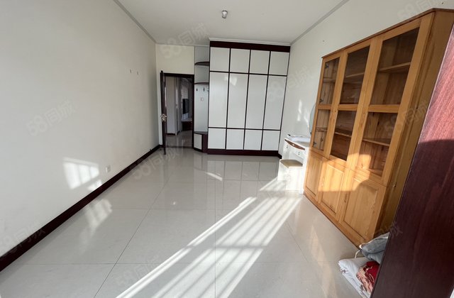 免大税，赠车库，储，实验文轩，高新区凤凰新城西区